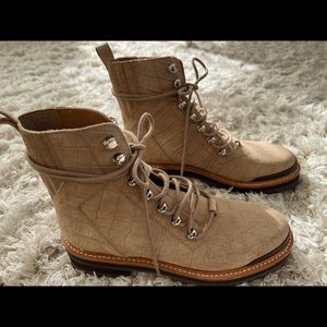 MARC FISHER IZZIE LUGSOLE ANKLE BOOT